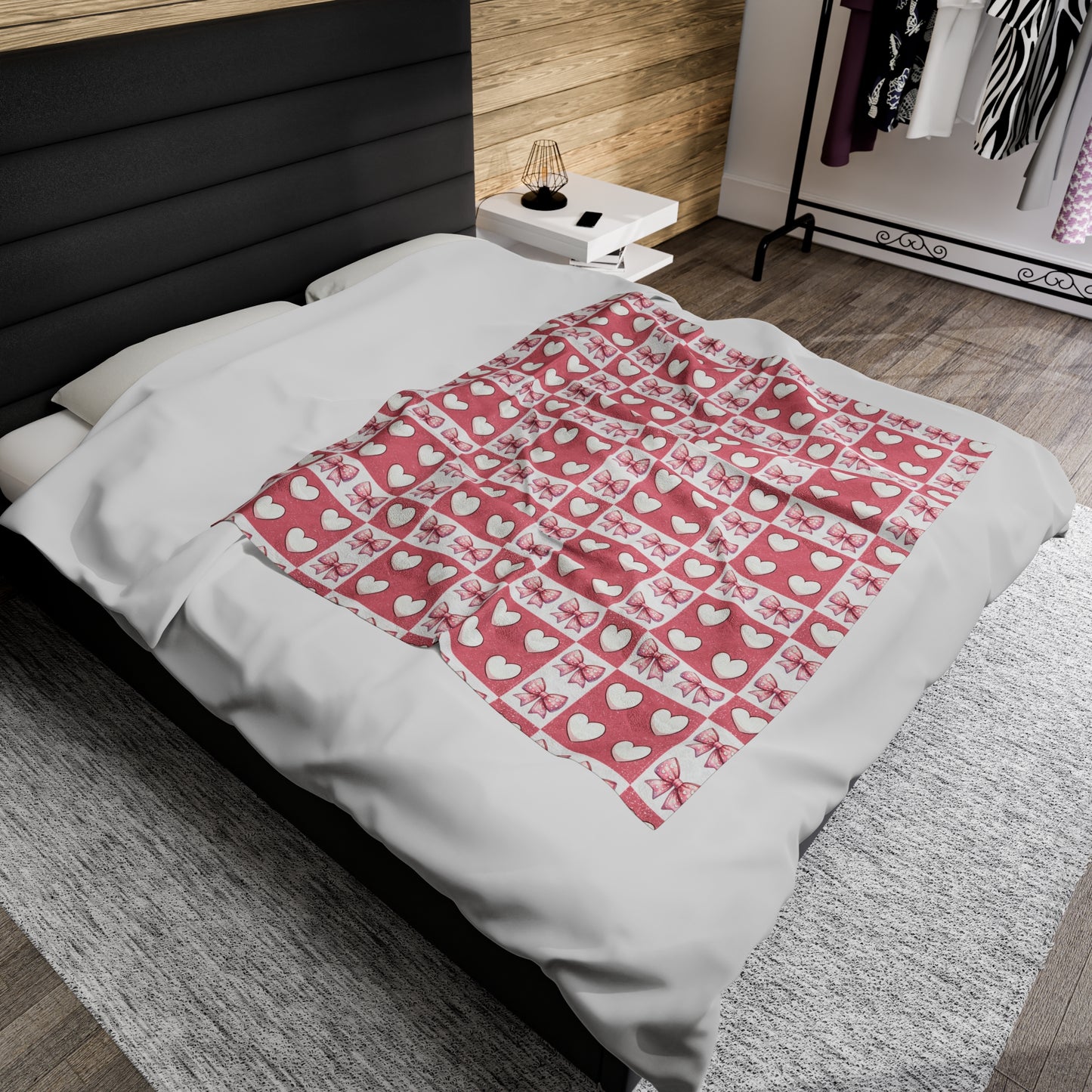 Hearts and Bow Velveteen Plush Blanket